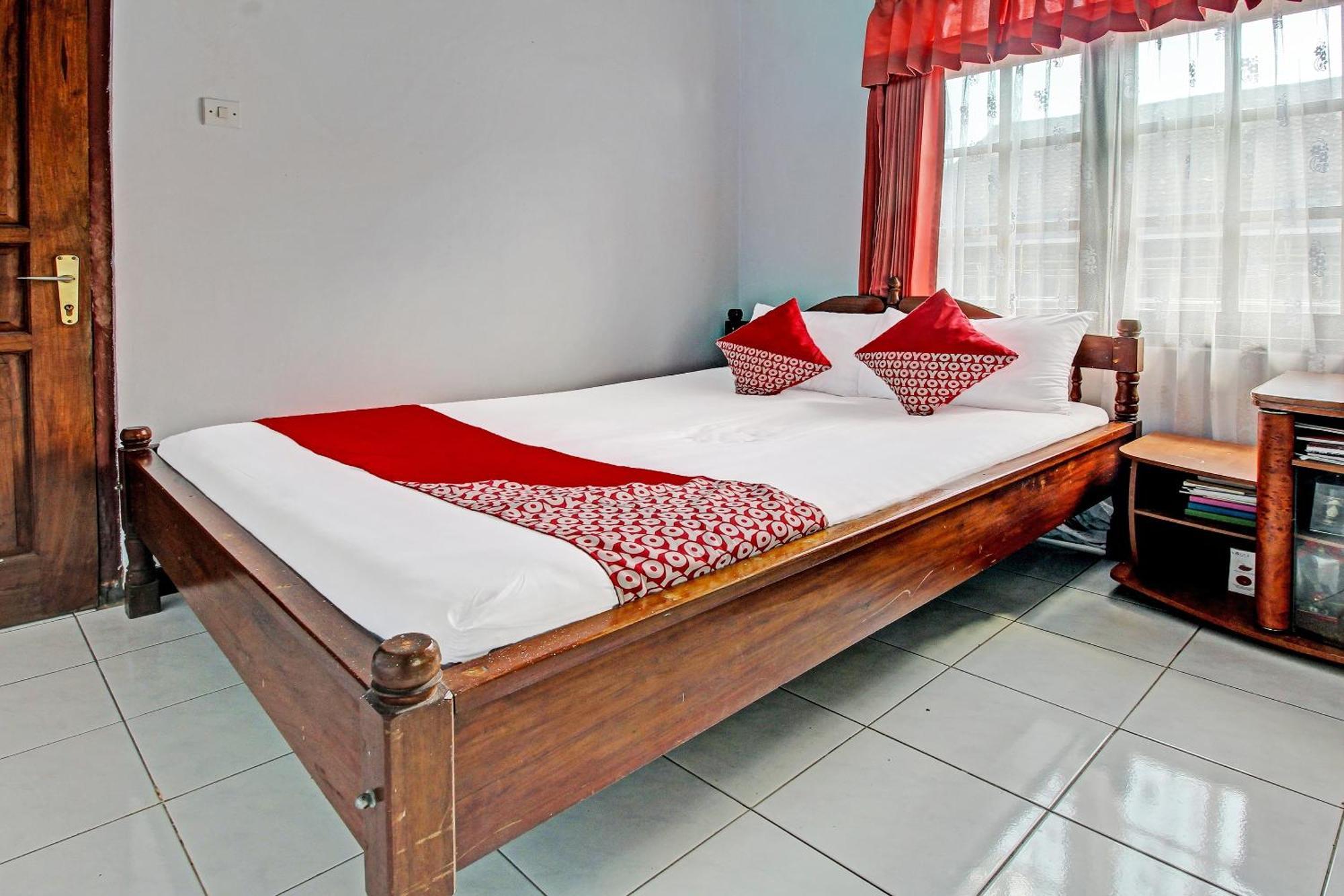 Spot On 91214 Desa Wisata Pandean Hotel Trenggalek Exterior foto