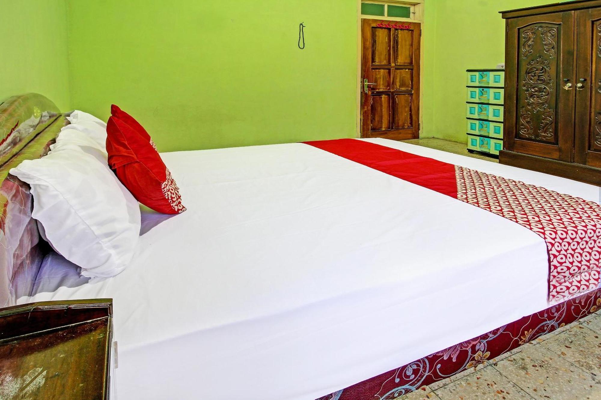 Spot On 91214 Desa Wisata Pandean Hotel Trenggalek Exterior foto