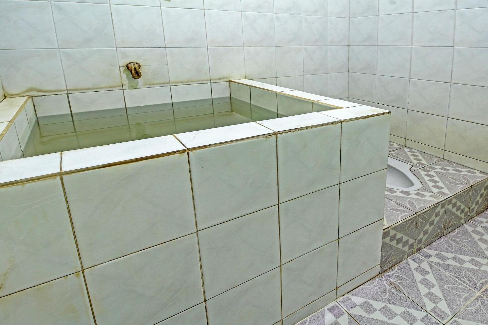 Spot On 91214 Desa Wisata Pandean Hotel Trenggalek Exterior foto